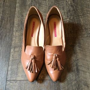 C Label tan tassel heels size 8.5